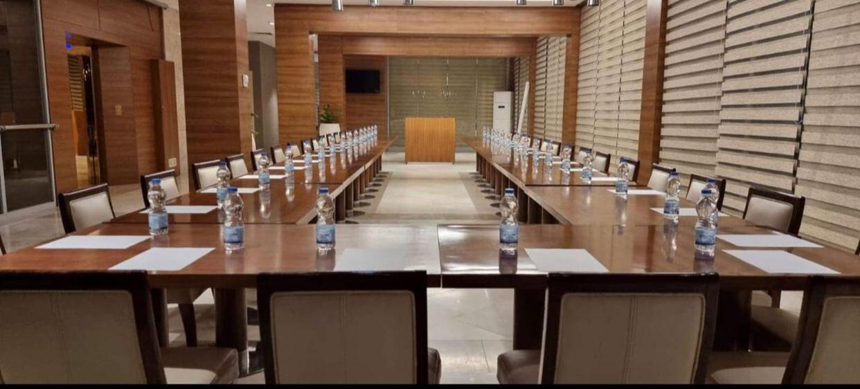Karbala Rayhaan Hotel & Suites Екстериор снимка