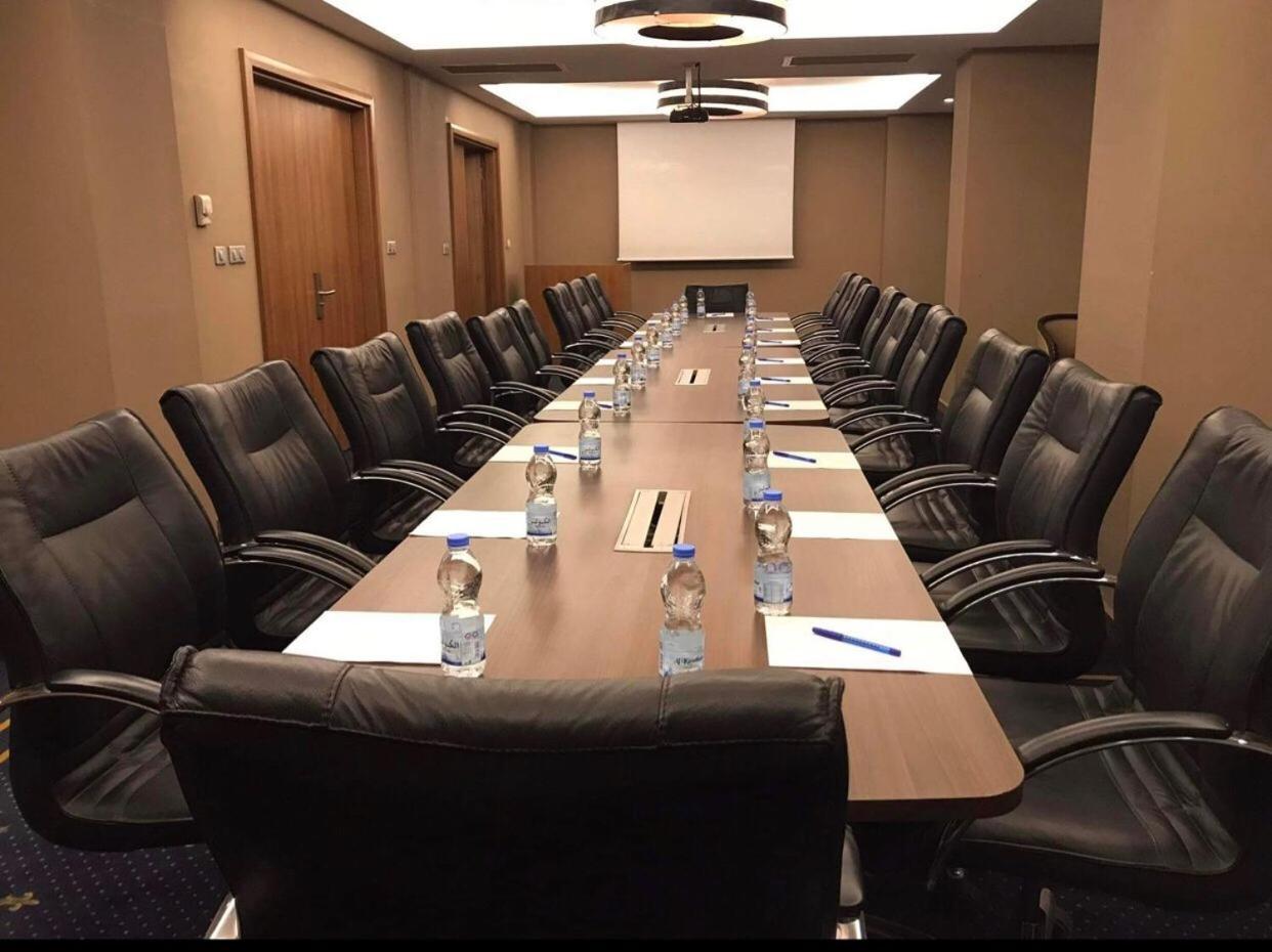 Karbala Rayhaan Hotel & Suites Екстериор снимка